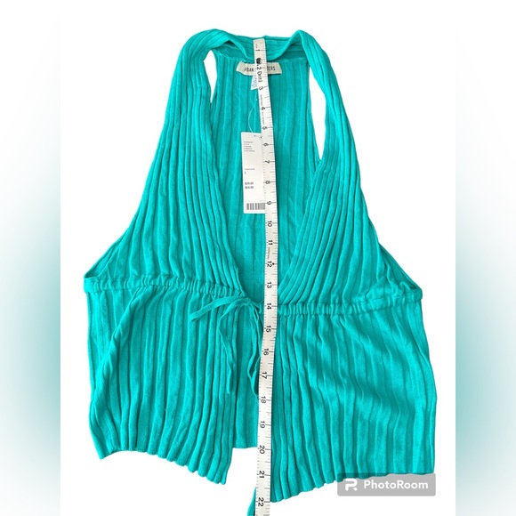 UO Halter Top Sweater SIZE LARGE NWT - Picture 5 of 8